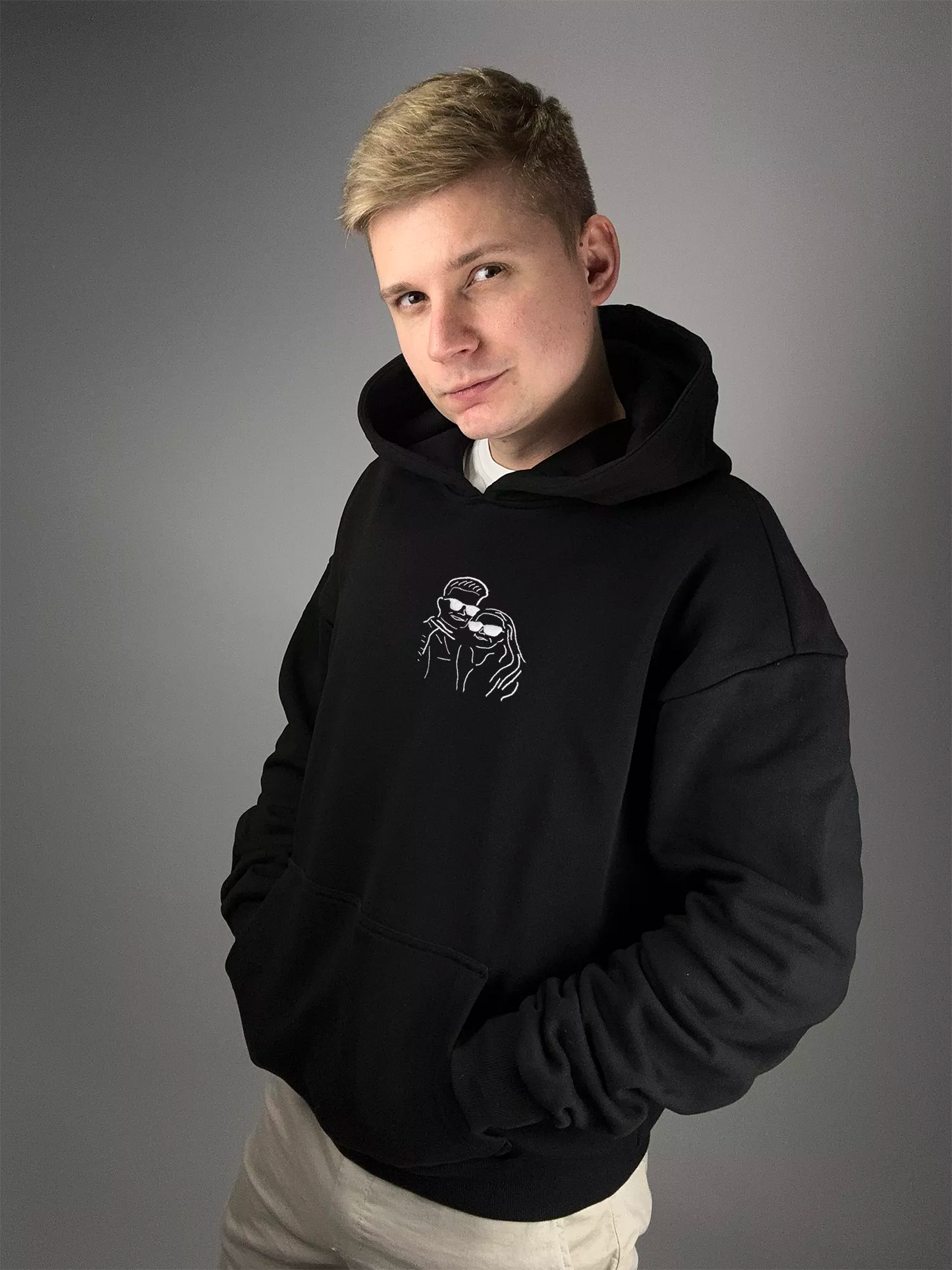 Bluza oversize - własne zdjęcie / projekt (outline)
